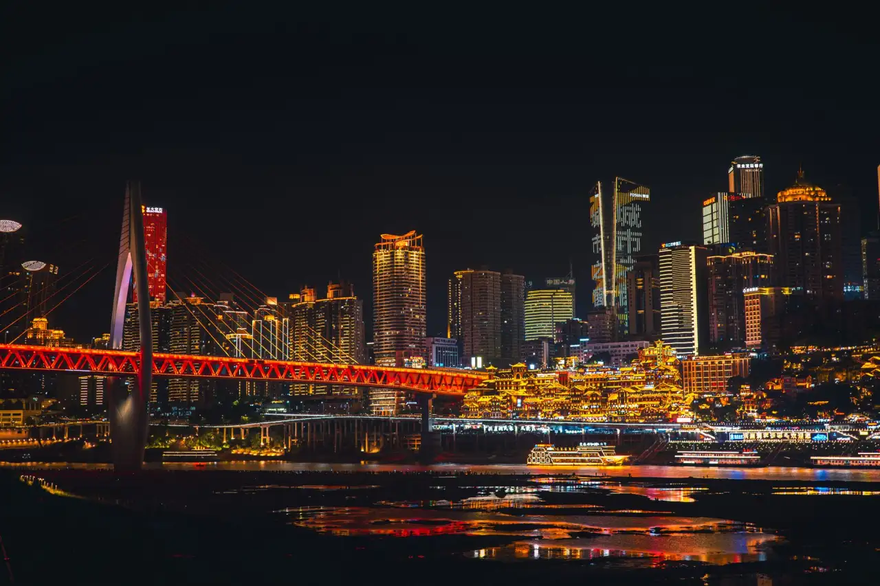 南京未迟智能科技出海服务:外贸企业海外市场拓展与技术支持方案
